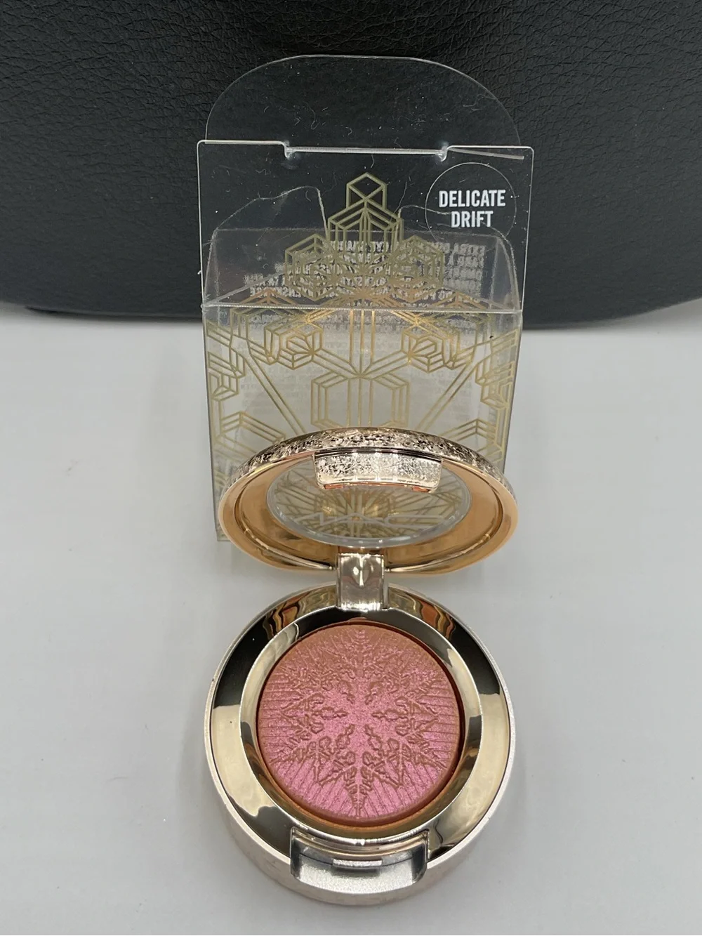 MAC Cosmetics Extra Dimension Eyeshadow Delicate Drift - BNIB, LE Discontinued